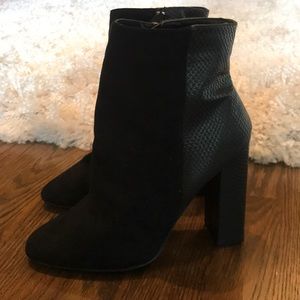 Shoedazzle Anika Block Heel Bootie